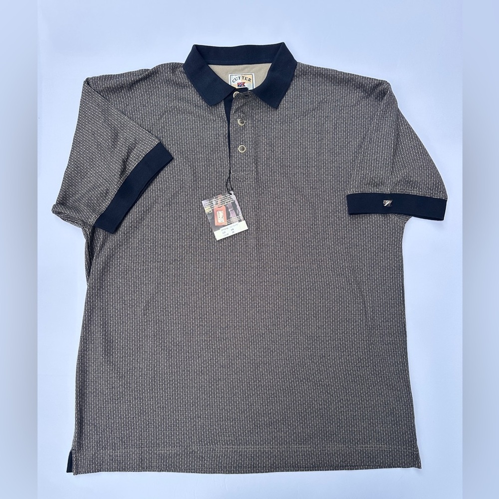 Men’s Cutter & Buck Polo Shirt Size XXL
(NWT)​​